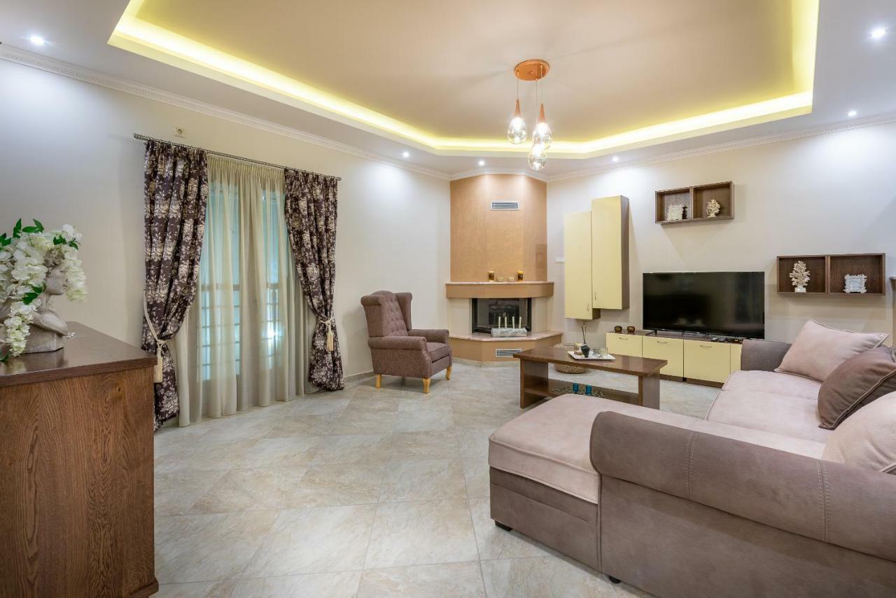 Aquarella Luxury Apartment Argassi Dış mekan fotoğraf